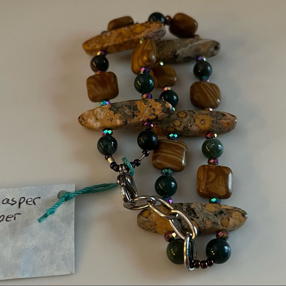 NWT handmade jasper and bloodstone bracelet